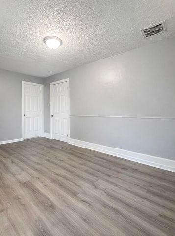 318 E Sixth Street, Lexington, KY 40508