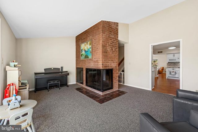 221 DEER FOX LN, Lutherville Timonium, MD 21093