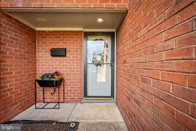 221 DEER FOX LN, Lutherville Timonium, MD 21093