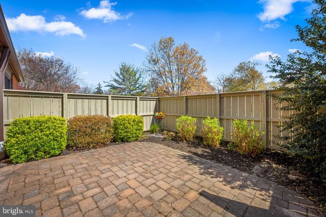 221 DEER FOX LN, Lutherville Timonium, MD 21093