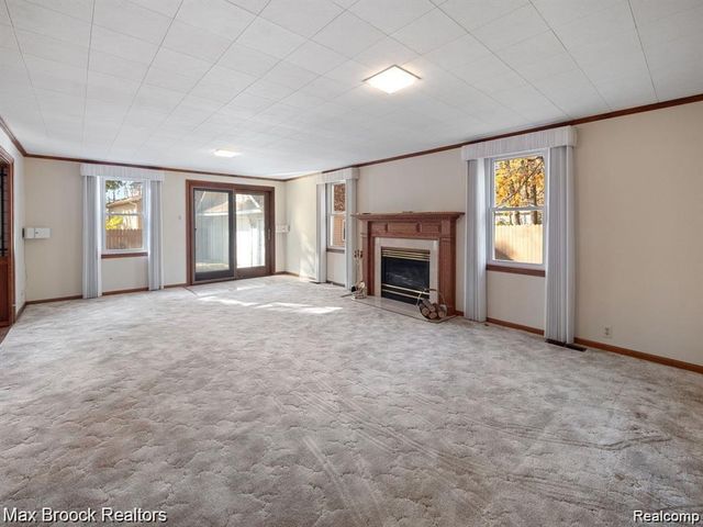 364 S Wing Street, Northville, MI 48167