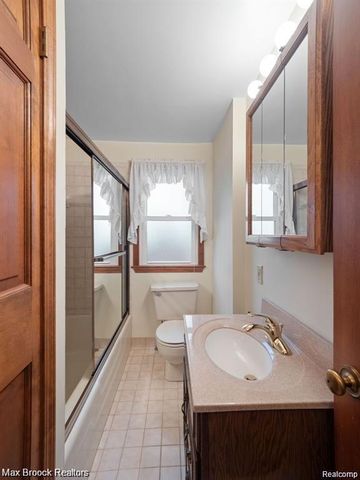 364 S Wing Street, Northville, MI 48167