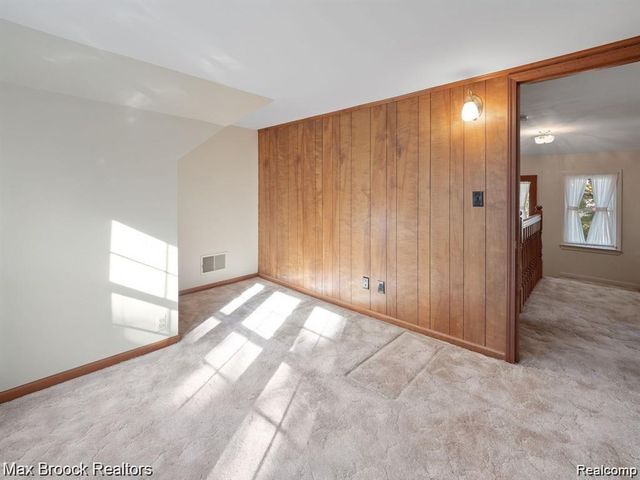 364 S Wing Street, Northville, MI 48167