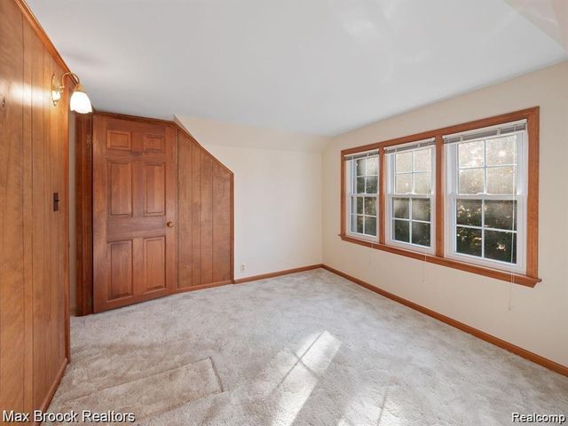 364 S Wing Street, Northville, MI 48167
