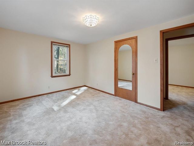 364 S Wing Street, Northville, MI 48167