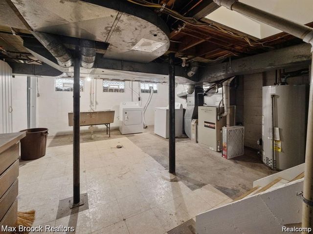 364 S Wing Street, Northville, MI 48167