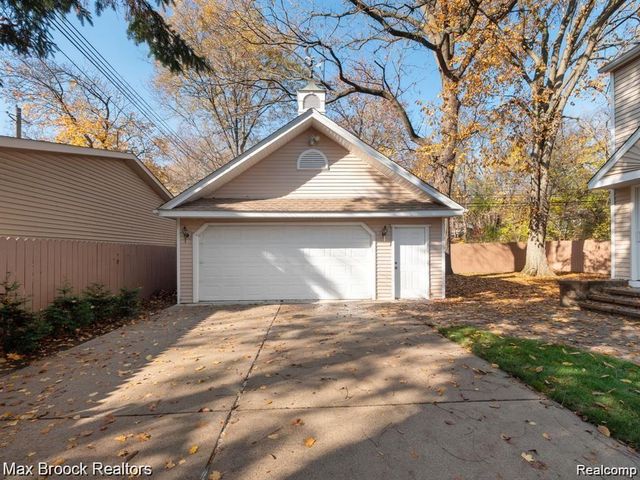 364 S Wing Street, Northville, MI 48167