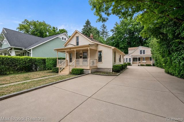 364 S Wing Street, Northville, MI 48167