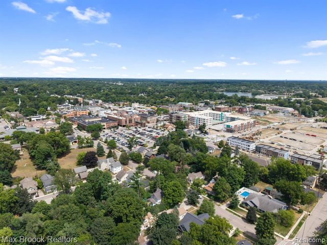 364 S Wing Street, Northville, MI 48167