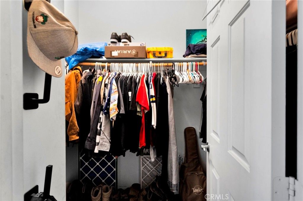 Image 30 of property listing at 8179 Taft, Oak Hills, CA 92344