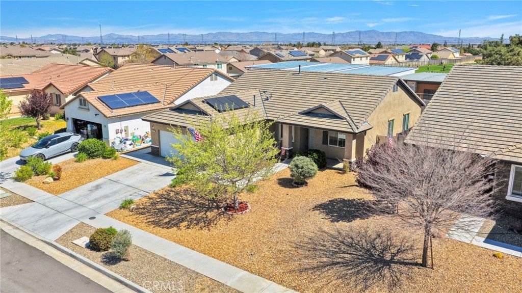 Image 43 of property listing at 8179 Taft, Oak Hills, CA 92344