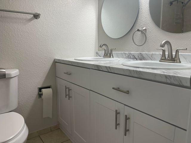 4400 Hilton Avenue NE, Albuquerque, NM 87110