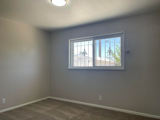 4400 Hilton Avenue NE, Albuquerque, NM 87110