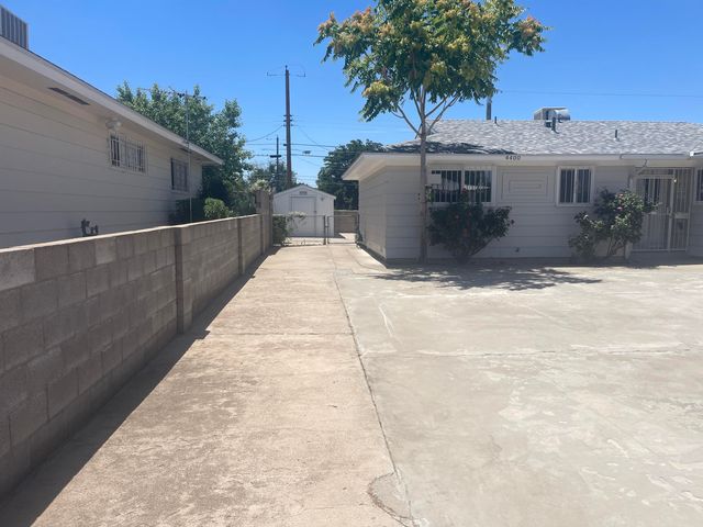 4400 Hilton Avenue NE, Albuquerque, NM 87110