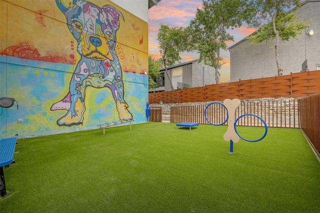 7928 Gessner DR, Austin, TX 78753