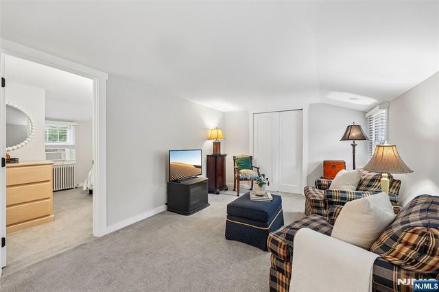 3 Madison Heights, Wyckoff, NJ 07481