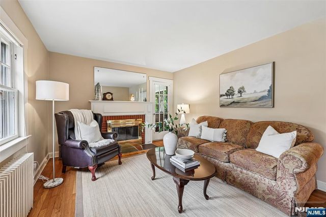 3 Madison Heights, Wyckoff, NJ 07481