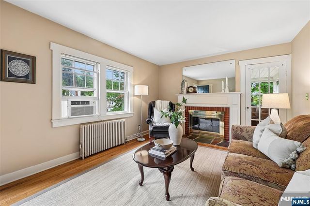 3 Madison Heights, Wyckoff, NJ 07481