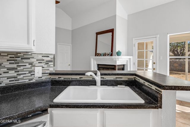 12088 Autumn Gate Drive, El Paso, TX 79936