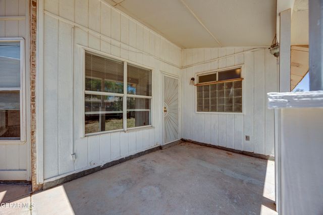 12088 Autumn Gate Drive, El Paso, TX 79936