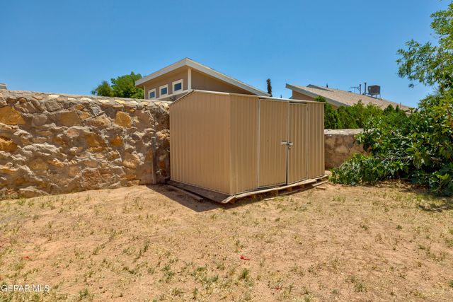 12088 Autumn Gate Drive, El Paso, TX 79936