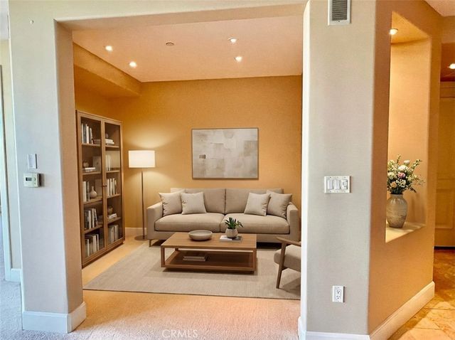 5055 Scholarship, Irvine, CA 92612