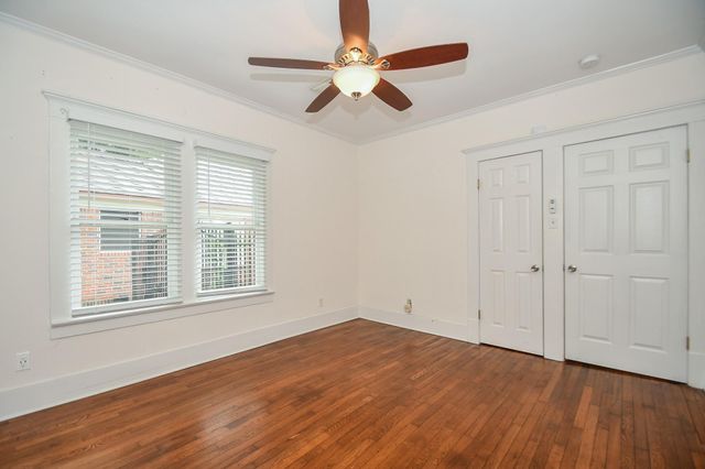 4625 Pineridge Street, Houston, TX 77009