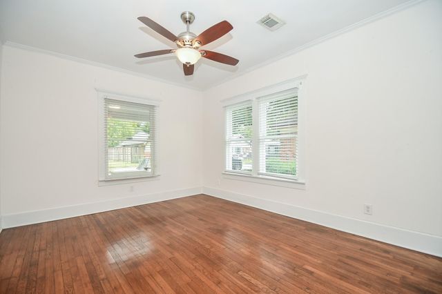 4625 Pineridge Street, Houston, TX 77009