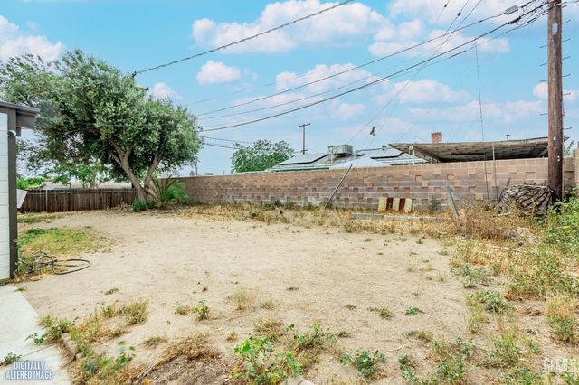 2400 Renegade Avenue, Bakersfield, CA 93306