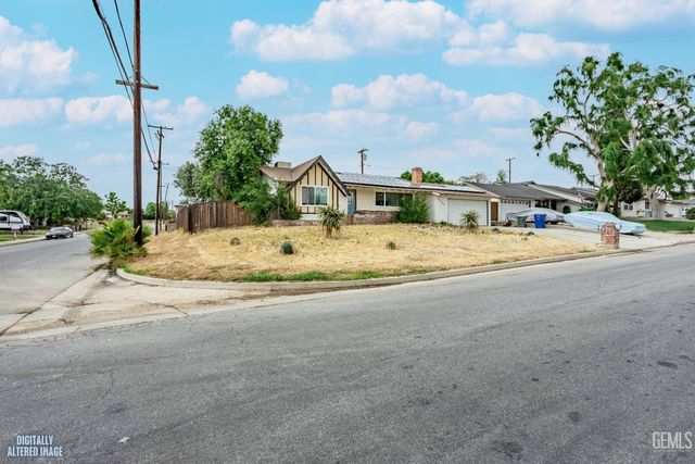 2400 Renegade Avenue, Bakersfield, CA 93306