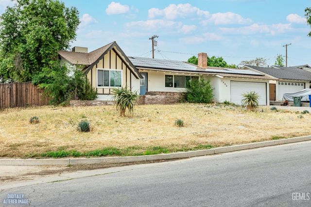 2400 Renegade Avenue, Bakersfield, CA 93306