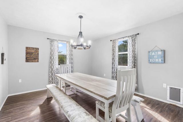 379 Lakewood Loop, Marshfield, MO 65706