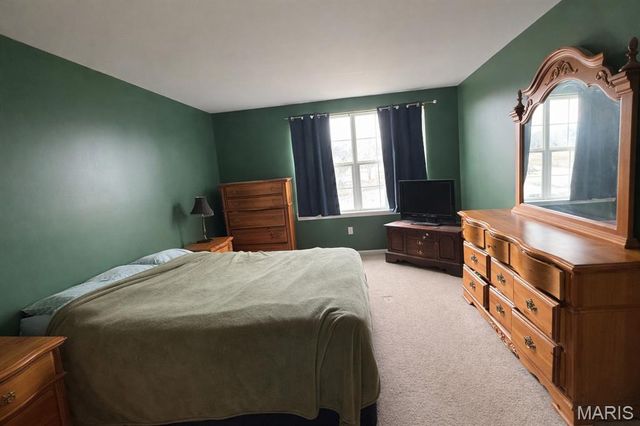 10 Eric Hill Drive, Warrenton, MO 63383