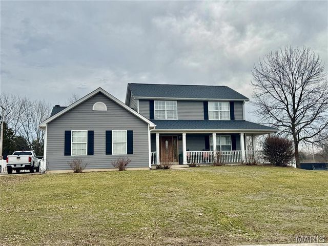 10 Eric Hill Drive, Warrenton, MO 63383