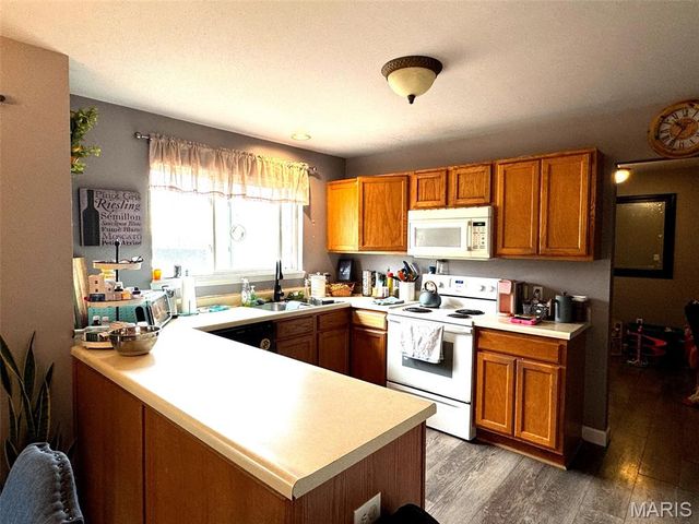 10 Eric Hill Drive, Warrenton, MO 63383