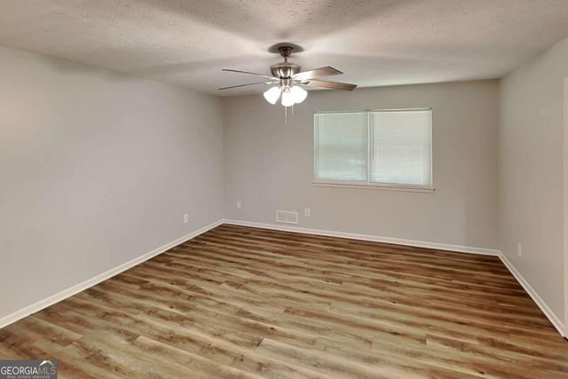 1758 Mystery Circle SW, Conyers, GA 30094