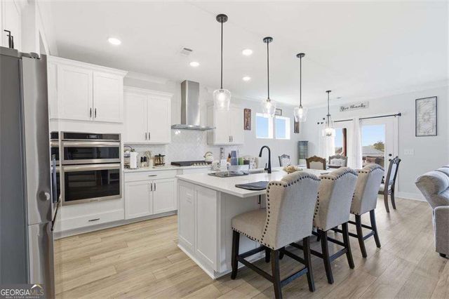 540 Redfish Way, Hoschton, GA 30548