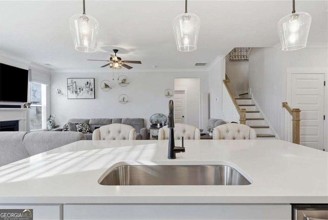 540 Redfish Way, Hoschton, GA 30548