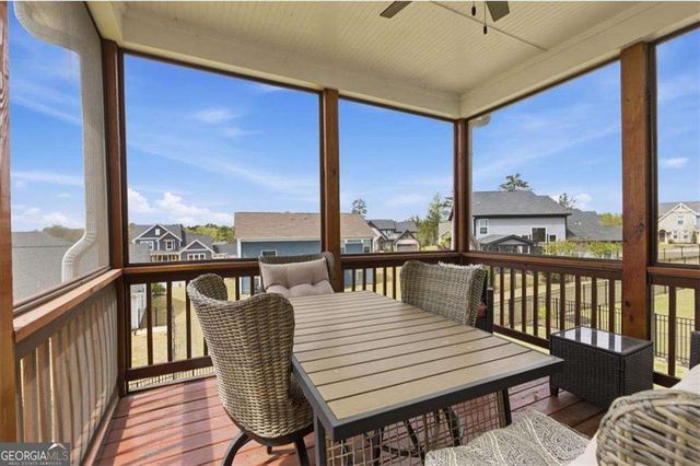 540 Redfish Way, Hoschton, GA 30548