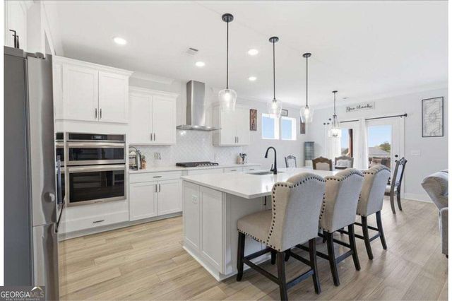 540 Redfish Way, Hoschton, GA 30548