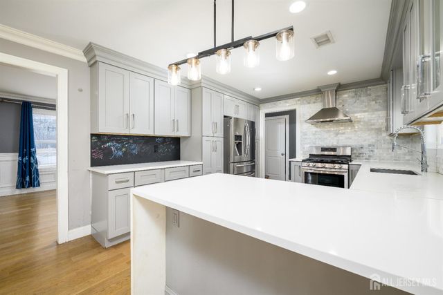 111 Remsen Avenue, Avenel, NJ 07001