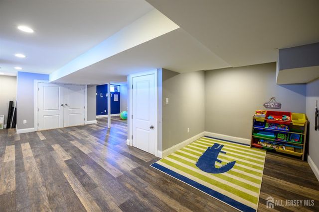 111 Remsen Avenue, Avenel, NJ 07001