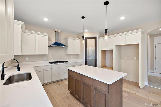 24244 Tullymore Drive, Macomb, MI 48042