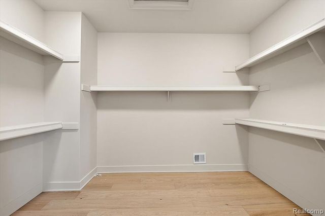 24244 Tullymore Drive, Macomb, MI 48042