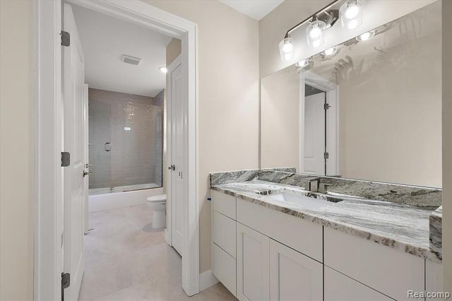 24244 Tullymore Drive, Macomb, MI 48042