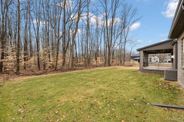 24244 Tullymore Drive, Macomb, MI 48042
