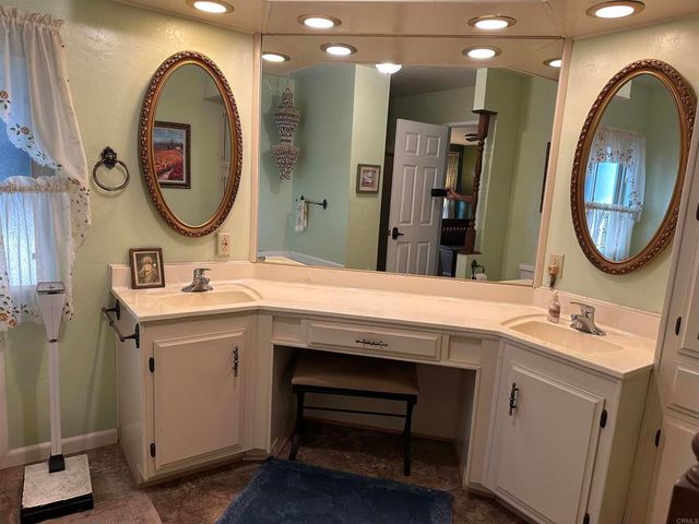 5252 Harvest Court, Oceanside, CA 92057