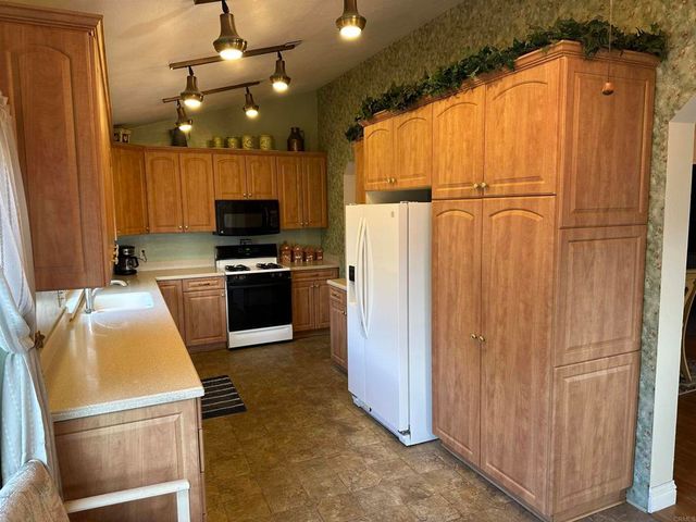 5252 Harvest Court, Oceanside, CA 92057