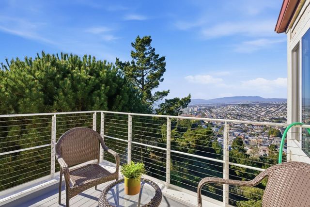 480 Pointe Pacific 1, Daly City, CA 94014