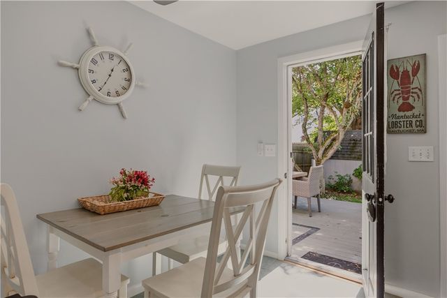 45 Holland Street, Newport, RI 02840